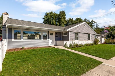 /international/us/4551-fairview-avenue-downers-grove-il-110120084971/