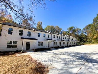 /international/us/650-faith-drive-sw-concord-nc-110107844568/
