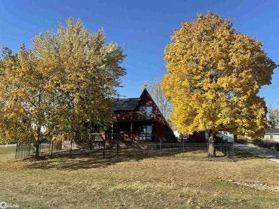 /international/us/196-lakeview-drive-melrose-ia-110106618481/