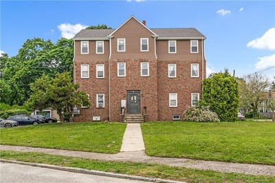 /international/us/165-wentworth-avenue-cranston-ri-110099795946/