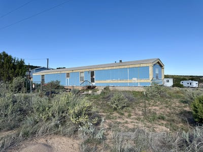 /international/us/7-lost-canyon-road-edgewood-nm-110120458863/