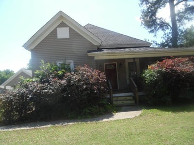 /international/us/19-haynes-street-due-west-sc-110108748732/
