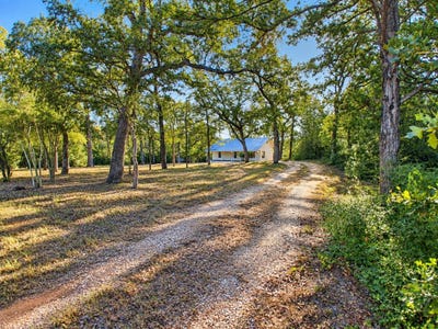/international/us/155-michele-dr-bastrop-tx-110110253298/