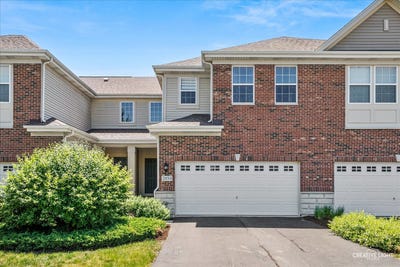 /international/us/2854-henley-lane-naperville-il-110108546816/