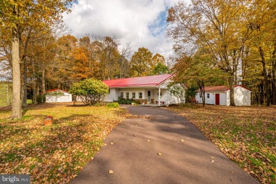 /international/us/3316-old-morgantown-road-w-friendsville-md-110120606027/