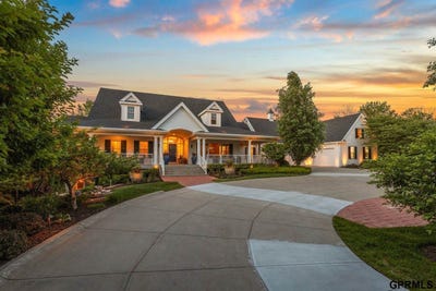 /international/us/1223-lynnwood-lane-omaha-ne-110108358855/