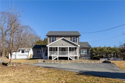 /international/us/311-hope-road-cranston-ri-110107824275/