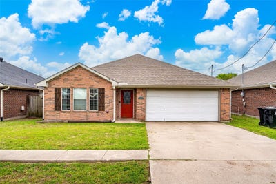 /international/us/112-w-cedar-street-lone-oak-tx-110107083789/
