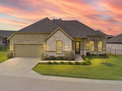 /international/us/831-rio-vista-lane-rockwall-tx-110105846168/