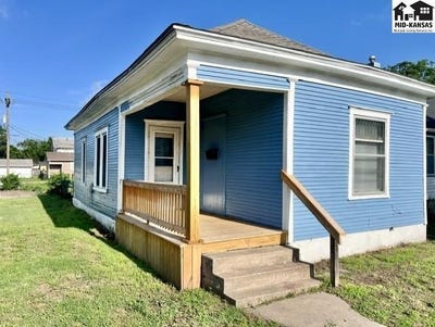 /international/us/1125-n-monroe-st-hutchinson-ks-110108586813/