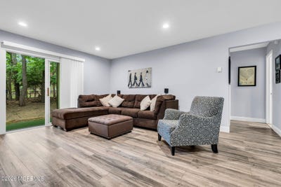 /international/us/87-arrowood-road-manalapan-nj-110107980666/