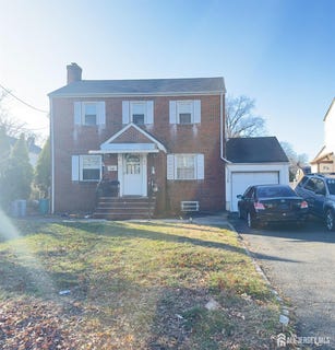 /international/us/910-roanoke-avenue-hillside-nj-110100872163/