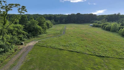 /international/us/6063-n-old-us-hwy-41-hazleton-in-110108424279/
