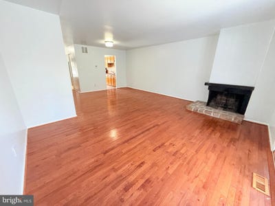 /international/us/423-sonora-court-erial-nj-110106200089/