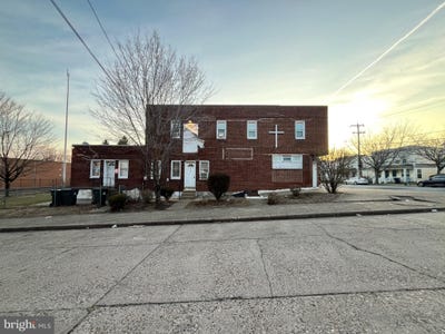 /international/us/3001-w-10th-street-chester-pa-110109551488/