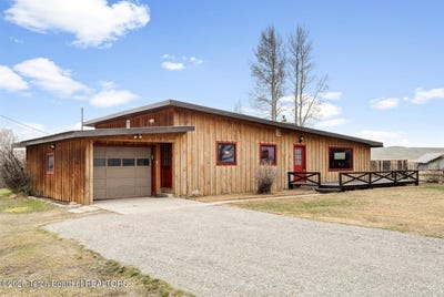 /international/us/10169-u-s-191-pinedale-wy-110106955789/