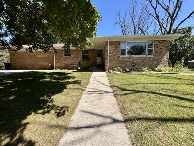 /international/us/211-carnation-street-ne-demotte-in-110119683248/