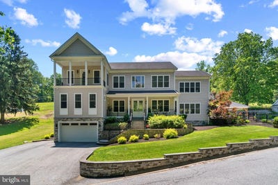 /international/us/10907-hollow-rd-cockeysville-md-110108304976/