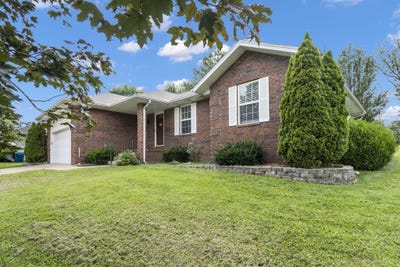 /international/us/209-shady-acres-circle-nixa-mo-110103120893/