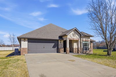 /international/us/1513-arthurs-court-webb-city-mo-110108030013/