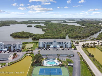 /international/us/540-s-brevard-avenue-cocoa-beach-fl-110098515818/