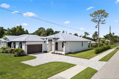 /international/us/5460-se-front-avenue-stuart-fl-110101148141/