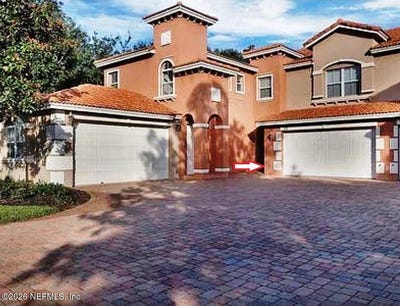 /international/us/132-hidden-palms-lane-ponte-vedra-beach-fl-110108506592/