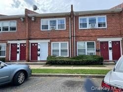 /international/us/680-evelyn-avenue-east-meadow-ny-110107875894/