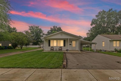 /international/us/701-e-clark-street-litchfield-il-110101315748/?lang=zh-tw