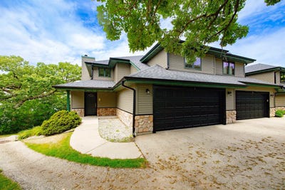 /international/us/n799-waubunsee-trail-fort-atkinson-wi-110098165142/