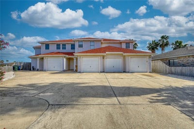 /international/us/15410-grass-cay-court-corpus-christi-tx-110104326200/