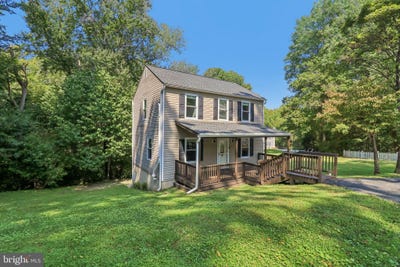 /international/us/7513-i-street-chesapeake-beach-md-110110258395/