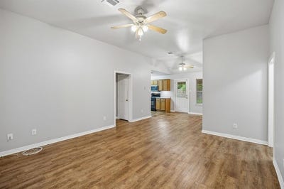 /international/us/303-vista-ridge-drive-venus-tx-110107233648/