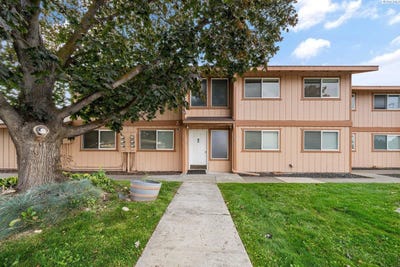 /international/us/3121-w-hood-ave-kennewick-wa-110120535161/