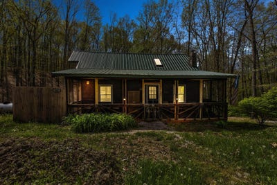 /international/us/494-deer-run-road-wellington-ky-110098980156/?lang=en
