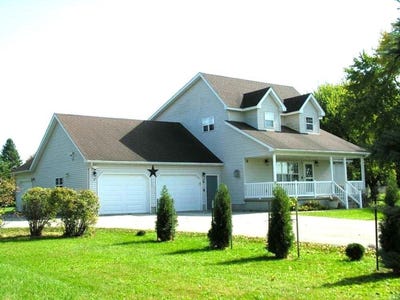 /international/us/1104-division-street-osage-ia-110120517336/