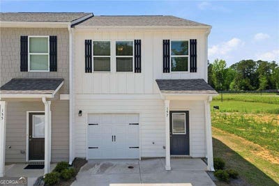 /international/us/157-village-green-drive-adairsville-ga-110108059282/