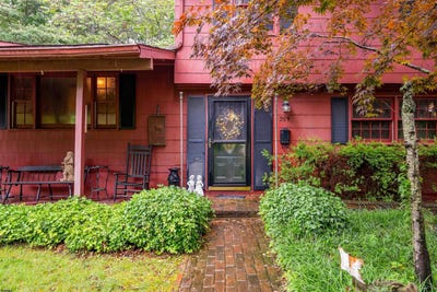 /international/us/259-e-ridgewood-ave-galloway-township-nj-110100679933/