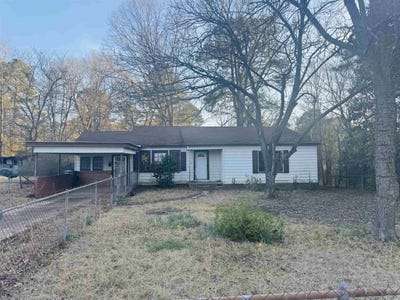 /international/us/913-w-calhoun-magnolia-ar-110097765044/