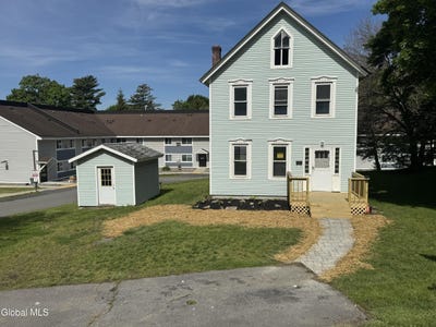 /international/us/45-6th-street-waterford-ny-110108427546/