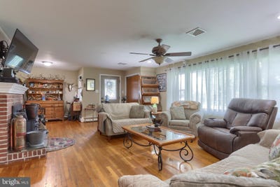 /international/us/3-pfautz-avenue-lititz-pa-110100703460/
