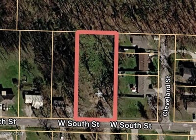 /international/us/216-w-south-street-neosho-mo-110120664479/