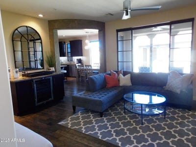 /international/us/20704-n-90th-place-1085-scottsdale-az-110103344129/