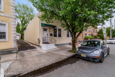 /international/us/30-belmont-avenue-belleville-nj-110108063391/