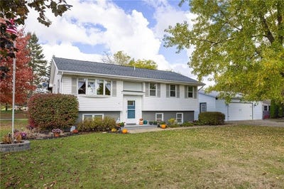 /international/us/4-mill-street-cohocton-ny-110107535075/