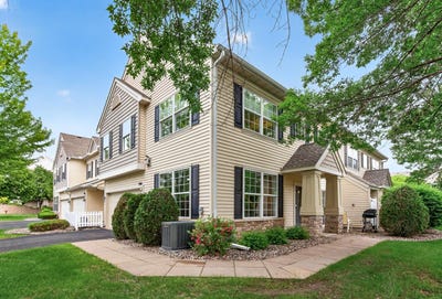 /international/us/1994-siefert-street-chaska-mn-110108679935/