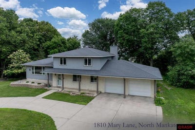 /international/us/1810-mary-lane-north-mankato-mn-110098087024/