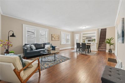 /international/us/2811-dupont-avenue-n-minneapolis-mn-110106851672/