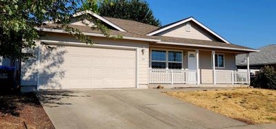 /international/us/29-devonwood-court-eagle-point-or-110100891008/