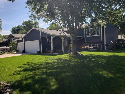 /international/us/7225-116th-place-n-champlin-mn-110107926290/